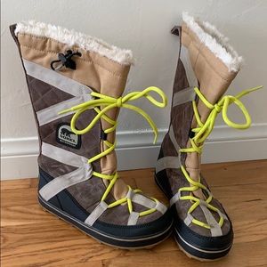 Sorel Galaxy Explorer Boots size 7